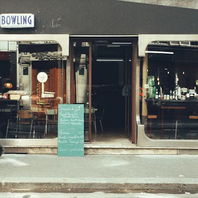 Bowling : un bar à vin italien chaleureux et vintage