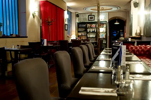 Barbershop Restaurant Bar Paris