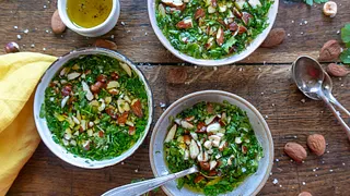 Atelier condiment sauce pesto et assaisonnement