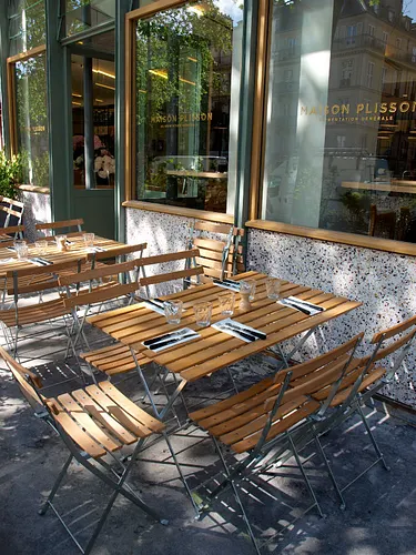 Maison Plisson Beaumarchais Restaurant Shop Paris