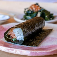 Hando, Parisian Handroll