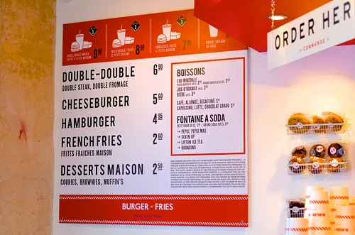 Burger and Fries Restaurant Paris