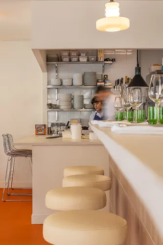 Super Huit Restaurant Paris