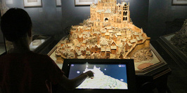 Installation numérique autour du plan-relief du Mont Saint-Michel