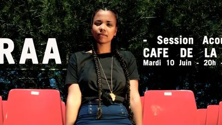Noraa en session acoustique