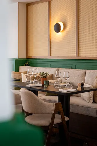 La Chaise Haute Restaurant Paris