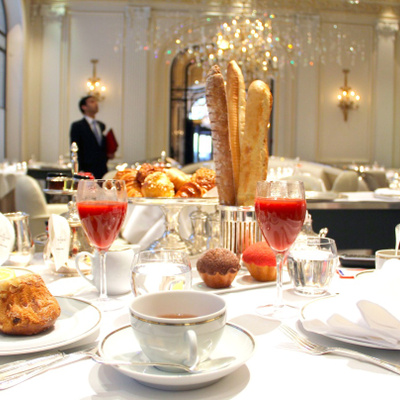 Les meilleurs petits-déjeuners de palaces à Paris !