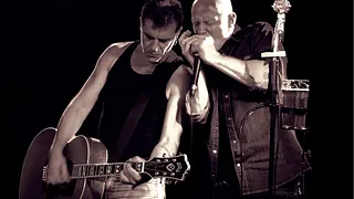 CHRIS & LO