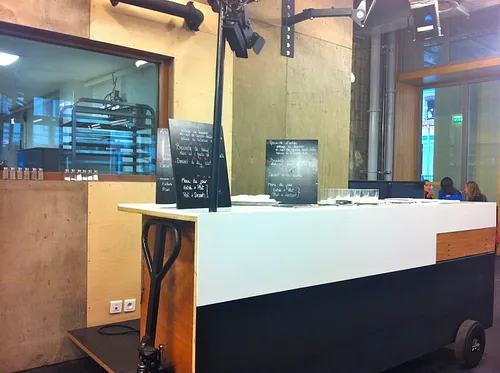 Les Grandes Tables du 104 Restaurant Paris