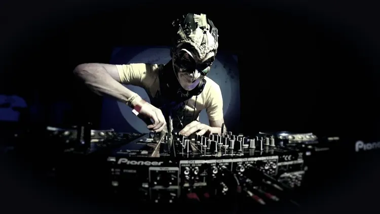 BORIS BREJCHA EXTENDED SET, MATMAC & CENTRALE RESIDENT