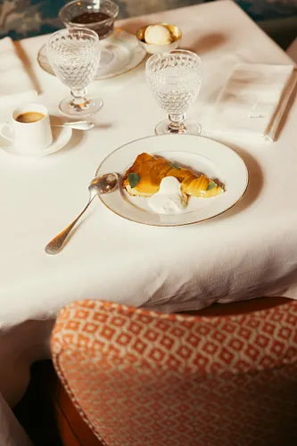 Lafayette's Restaurant Paris