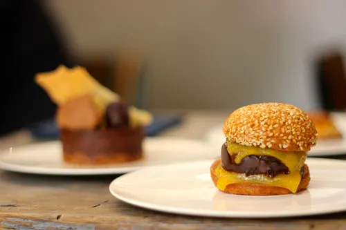 Laurent Favre Mot Restaurant Shop Paris