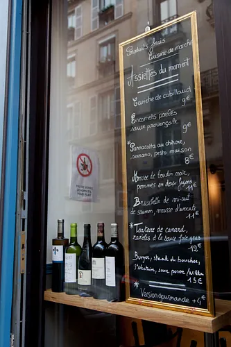Le Barbiche Restaurant Bar Paris
