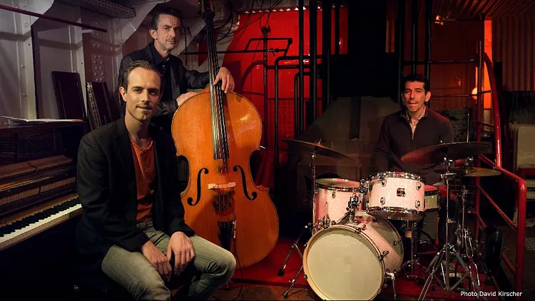 Remi Toulon Trio