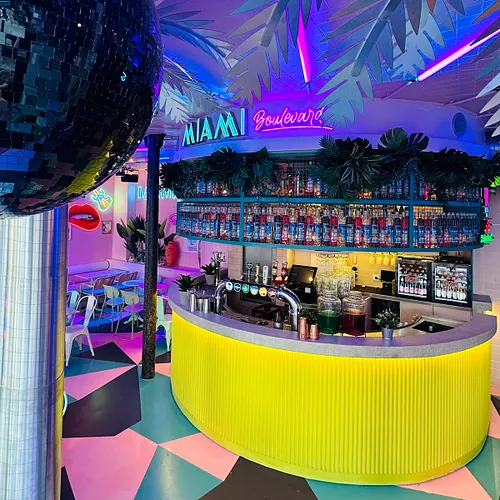 Miami Boulevard Bar Paris