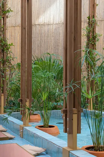 Bloom Garden Restaurant Paris
