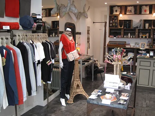 Les Vignoles Shop Paris