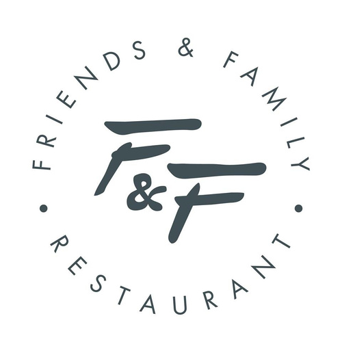 Friends and Family Restaurant Paris