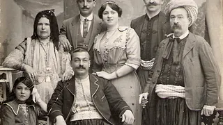 Les trois exils d'Algérie; une histoire judéo-berbère