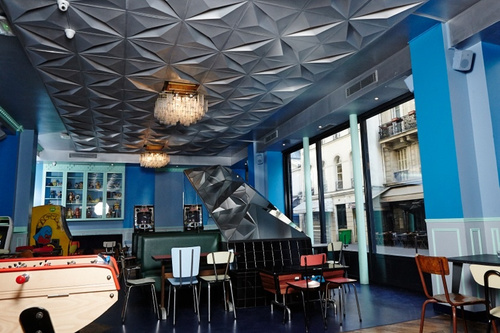 Le Fantôme Restaurant Bar Paris