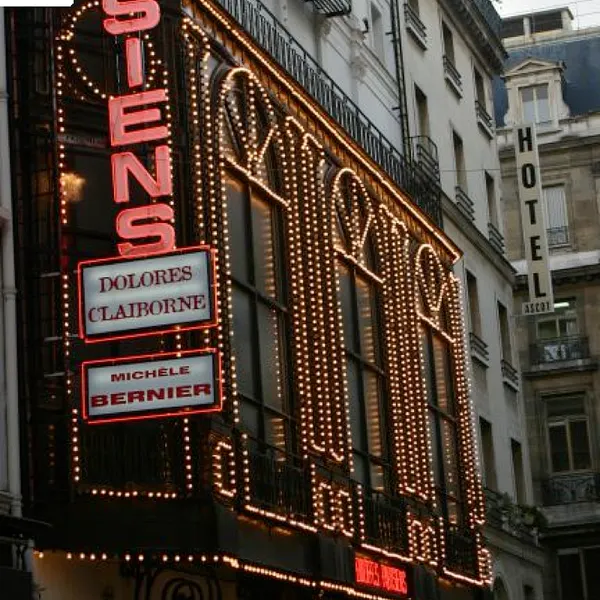 Les Bouffes Parisiens