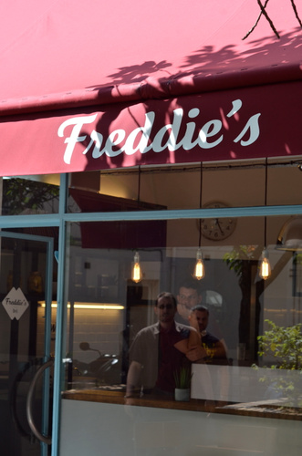 Freddie's Deli Restaurant Paris