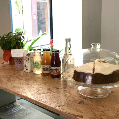aveK, coffee shop le jour, bar à cocktails la nuit