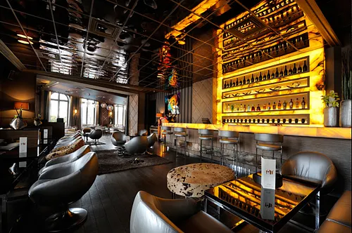 L'Arc Club Restaurant Bar Paris