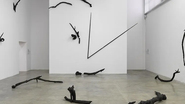 Emmanuel Saulnier Black Dancing
