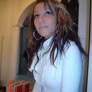 Elodie T