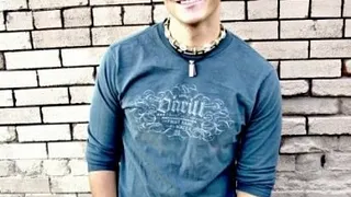 Tyler Ward en concert
