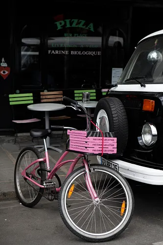 Pink Flamingo Restaurant Paris