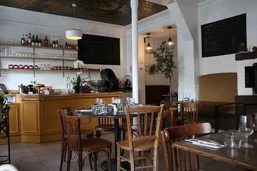 Café Mirabelle Restaurant Paris