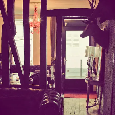 La Chasse Gardée : le refuge parisien