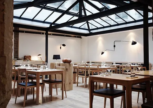 Saturne Restaurant Paris
