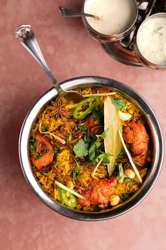 Kuna Bada Restaurant Paris
