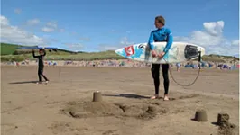 BEN HOWARD