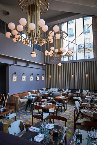 La Table D’Hugo Desnoyer Restaurant paris