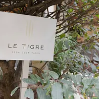Le Tigre Yoga Club