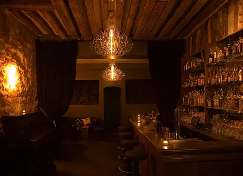 L'Experimental Cocktail Club Bar Paris
