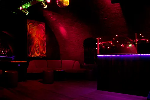 Le Malibv Club Paris