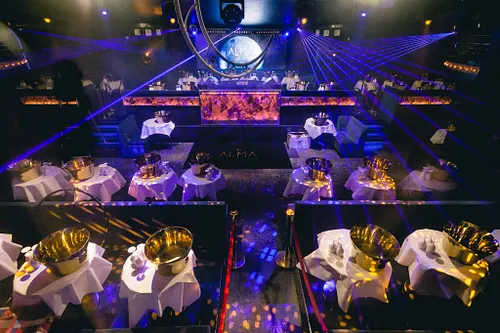 Alma Club Montaigne Club Paris