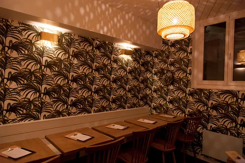Les Justes - Pigalle Bar Paris