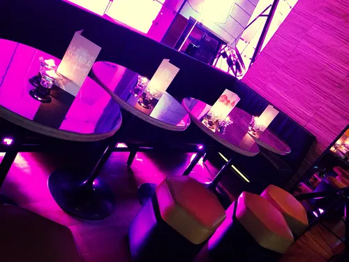 Upper Crèmerie Restaurant Bar Paris