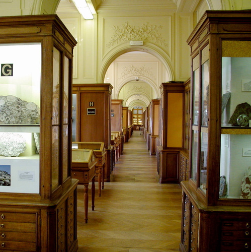 Musée de minéralogie MINES ParisTech Musée Paris