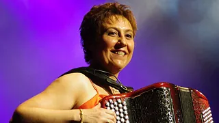 SYLVIE PULLES