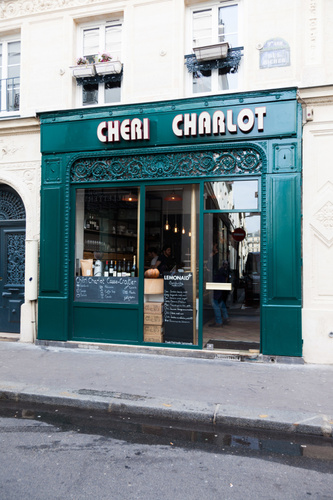 Chéri Charlot Restaurant Shop Paris