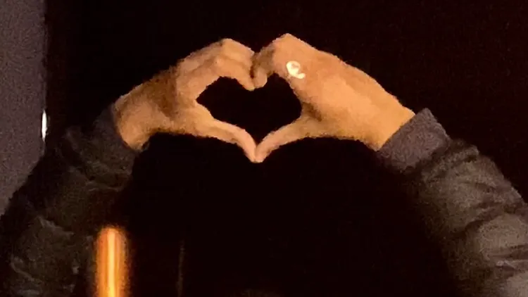 POLICES ! / Tu m’loves ?