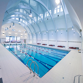 Les 10 plus belles piscines à Paris