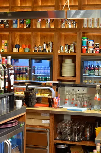 Allen's Market Restaurant Paris